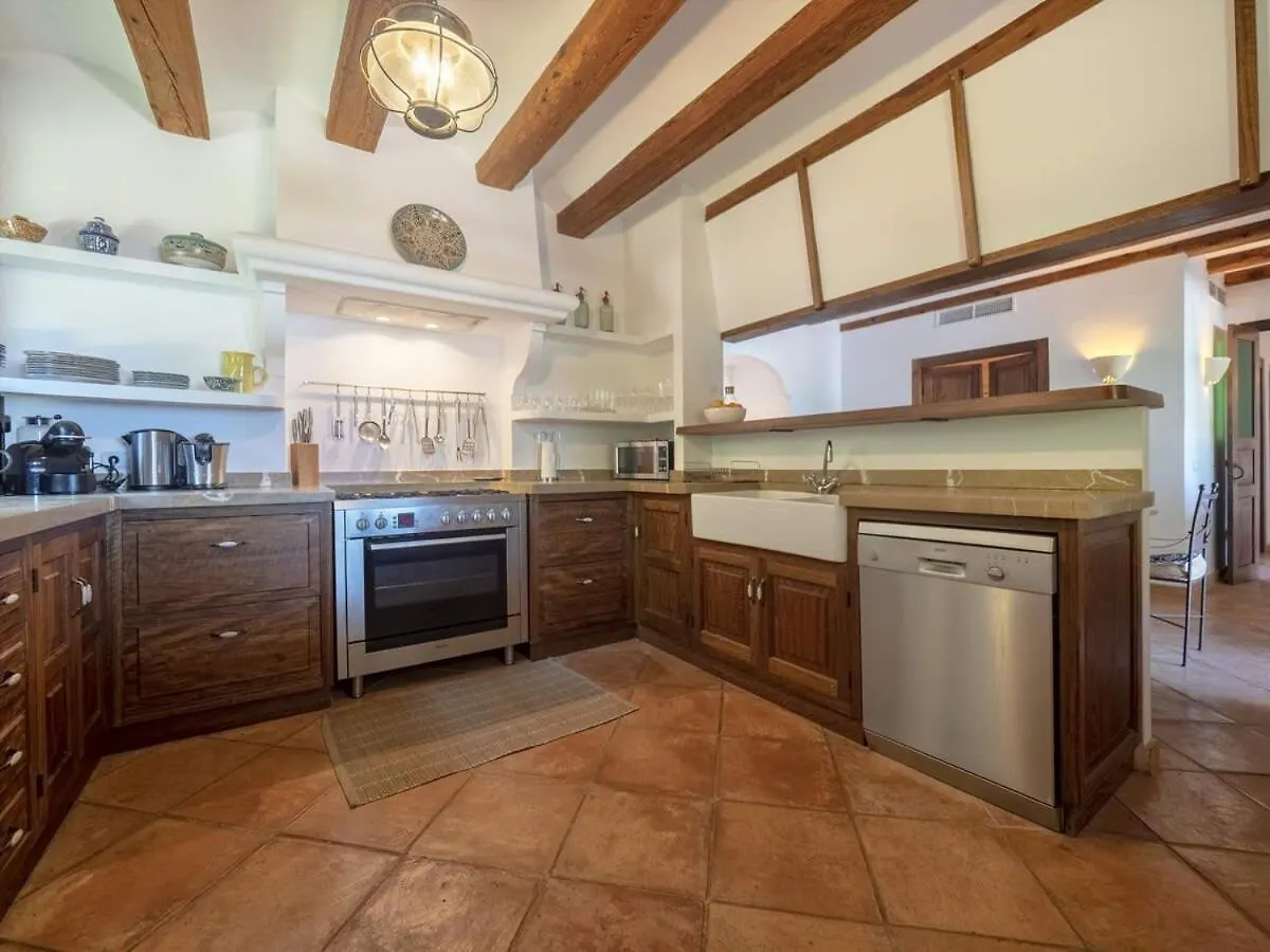 דייה Villa Picassa With Sea View