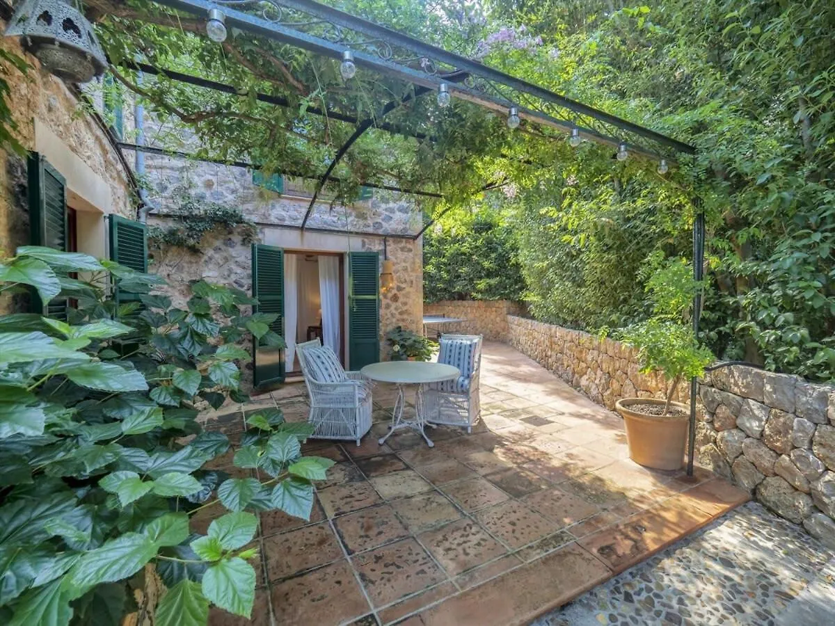 דייה Villa Picassa With Sea View