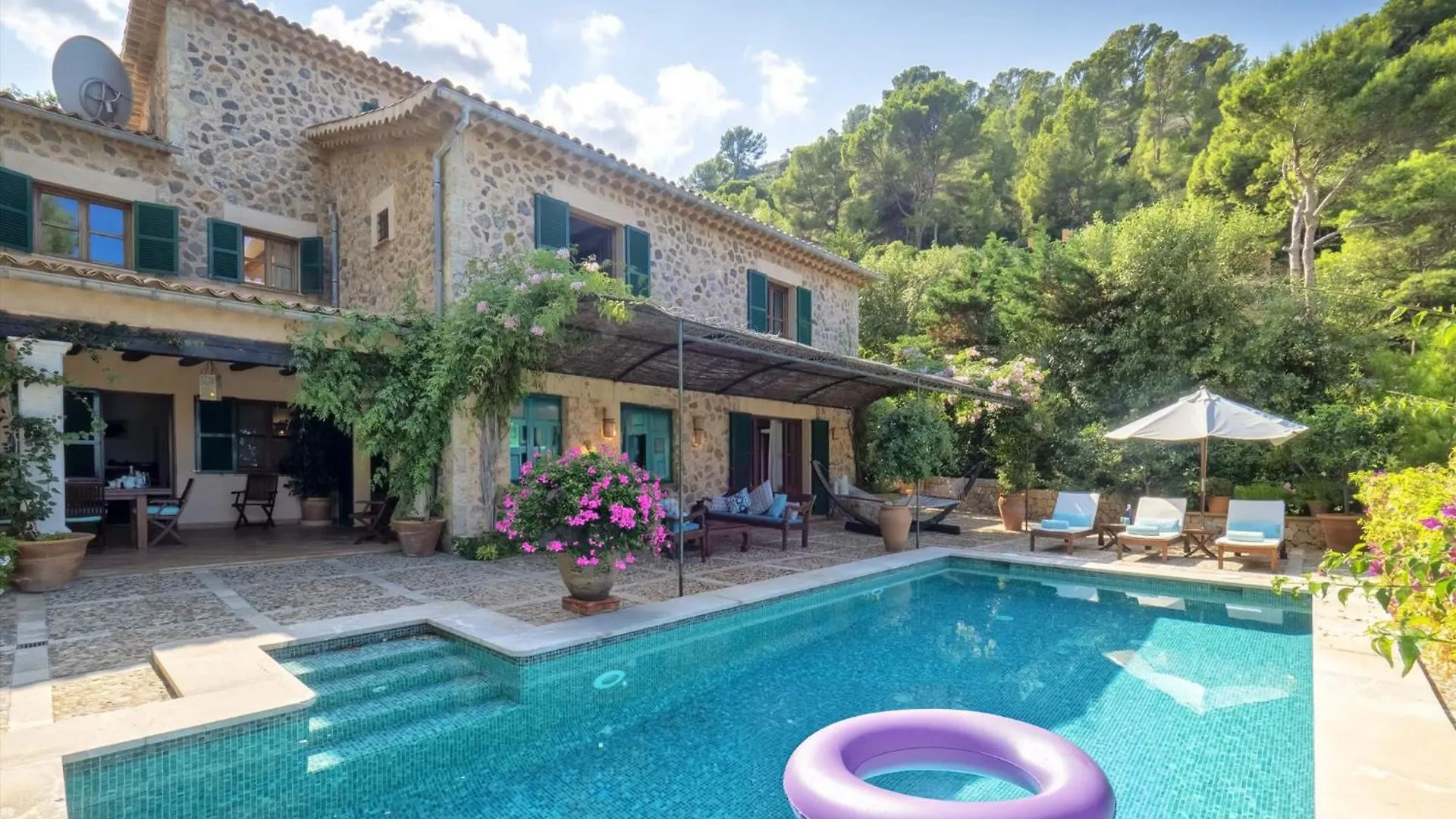 דייה Villa Picassa With Sea View